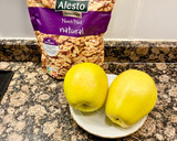 Foto del paso 1 de la receta: Pastel con crema, manzanas y nueces (Cake with cream, apples and nuts)