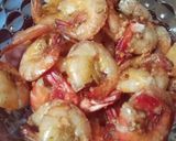 Foto langkah ke 4 dari resep Udang goreng bawang putih.