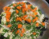 मसूरदाळ खिचडी विथ रायता (masoor dal khichdi with raita recipe in marathi) रेसिपी स्टेप 1 फोटो 