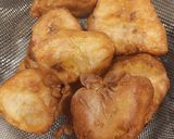 A picture of step 4 of Crispy Honey Glazed Plaintain/Banana Fritters.