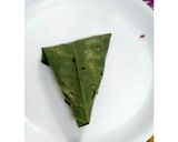 A picture of step 6 of Chocolate Dryfruit Paan.