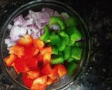 मैक्सिकन राइस विद् मैक्सिकन सेलेड रेसिपी चरण 2 फोटो
