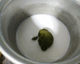 A picture of step 1 of Green Curry with Pork Shoulder.