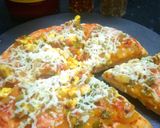 देसी वेज चीज़ पिज़्ज़ा (Desi veg cheese pizza recipe in Hindi) रेसिपी चरण 4 फोटो