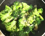 Würziger Knoblauch - Brokkoli Rezeptschritt 4 Foto