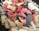 A picture of step 3 of Japanese style! Bacon and Mushroom pasta with butter and soy-sauce!.
