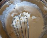 A picture of step 2 of My strawberry and blueberry cheesecake dessert (keto, low-carb).