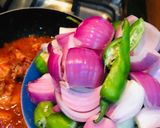 A picture of step 5 of Spanish Chicken.