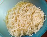 Foto del paso 4 de la receta: Fideos Chinos salteado con Verduras,  Pollo y Chiu Chow - Chinese Noodles