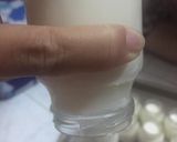 Hình bước làm 3 của món Sữa chua úp ngược