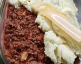 A picture of step 4 of Shepard's pie.