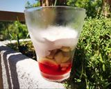Foto del paso 5 de la receta: Postre en vaso de Mascarpone saborizado con mermelada de arándanos casera, frutas frescas y coco