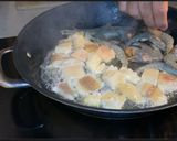 Foto del paso 1 de la receta: Cuscús con abadejo y langostinos