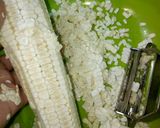 Hình bước làm 1 của món Chè Bắp Cốt Dừa