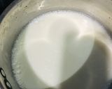 A picture of step 1 of Kachi haldi doodh.