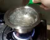 A picture of step 2 of Karak chai.