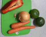 Foto del paso 2 de la receta: Pascualina de pollo y verduras 🥧🍗🥕 | Fácil y Nutritiva 👍🚀