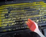 Foto langkah ke 4 dari resep Roti Bakar Isi Pisang.
