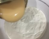 A picture of step 7 of No bake Mango Cheese Cake.