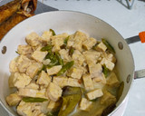Foto langkah ke 4 dari resep Jangan Tempe Lombok Ijo (Sayur Cabe).