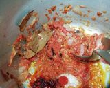 A picture of step 4 of Onion Tomato pulao.