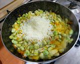 Foto del passaggio 3 della ricetta Stufato di fave e finocchio con pecorino romano