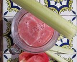 Foto del paso 2 de la receta: Jugo de tomate y apio 🌱🍅