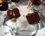 A picture of step 3 of Marshmallow bites.