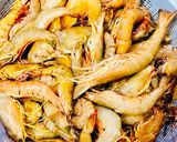 Hình bước làm 1 của món Tôm Biển Hấp Gừng