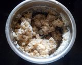 A picture of step 3 of Fig, vanilla and gulkand truff.