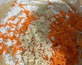 Foto langkah ke 3 dari resep Simple Carrot Cake dengan Orange Buttercream (No Oven).