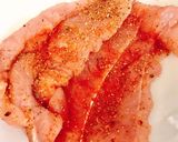 Hình bước làm 1 của món Burger Nguyên Cám Kẹp Gà Tây Gia Vị Ý