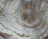 A picture of step 3 of Butter cream flowers.