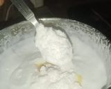 A picture of step 1 of Fruit cream.