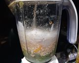 Foto langkah ke 2 dari resep Power Fibre Smoothie ⚡.