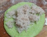 Foto langkah ke 5 dari resep Roti Pandan Kelapa Tanpa Ulen.