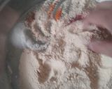 A picture of step 3 of Pumpkin Puree Masala Puri.