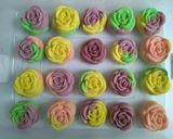 Foto langkah ke 7 dari resep 147. Bolu Mawar Kukus Tersimpel (modal 19rb jadi 40-46 pcs).