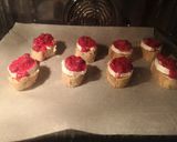 Une image de l'étape 5 de Tartines framboise, chèvre et miel.
