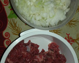 Foto del paso 1 de la receta: Empanada de carne cortada a cuchillo