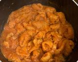Foto del paso 4 de la receta: Chicharrón en salsa roja
