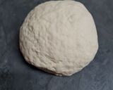 A picture of step 2 of Beer flatbread.
