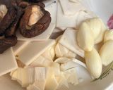 A picture of step 4 of Chicken Soup with Preserved Winter Melon, Shiitake Mushrooms, and Bamboo Shoots.