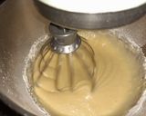 Foto del paso 3 de la receta: Torta invertida de duraznos en almíbar