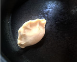 Foto del paso 6 de la receta: Gyozas rellenas con carne de cerdo