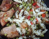 Foto del paso 3 de la receta: Estofado de cerdo con fideos secos