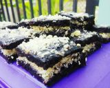 Foto langkah ke 8 dari resep Eggless Brownies with Cheese Crumble.
