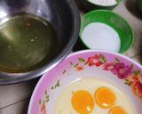 Hình bước làm 1 của món Bông lan cuộn phô mai chà bông