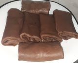Foto langkah ke 4 dari resep Dadar Gulung Coklat Isi Vla.