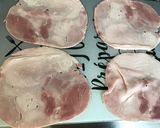 Une image de l'étape 1 de Roulés de jambon blanc à la tomate, gorgonzola et olives.